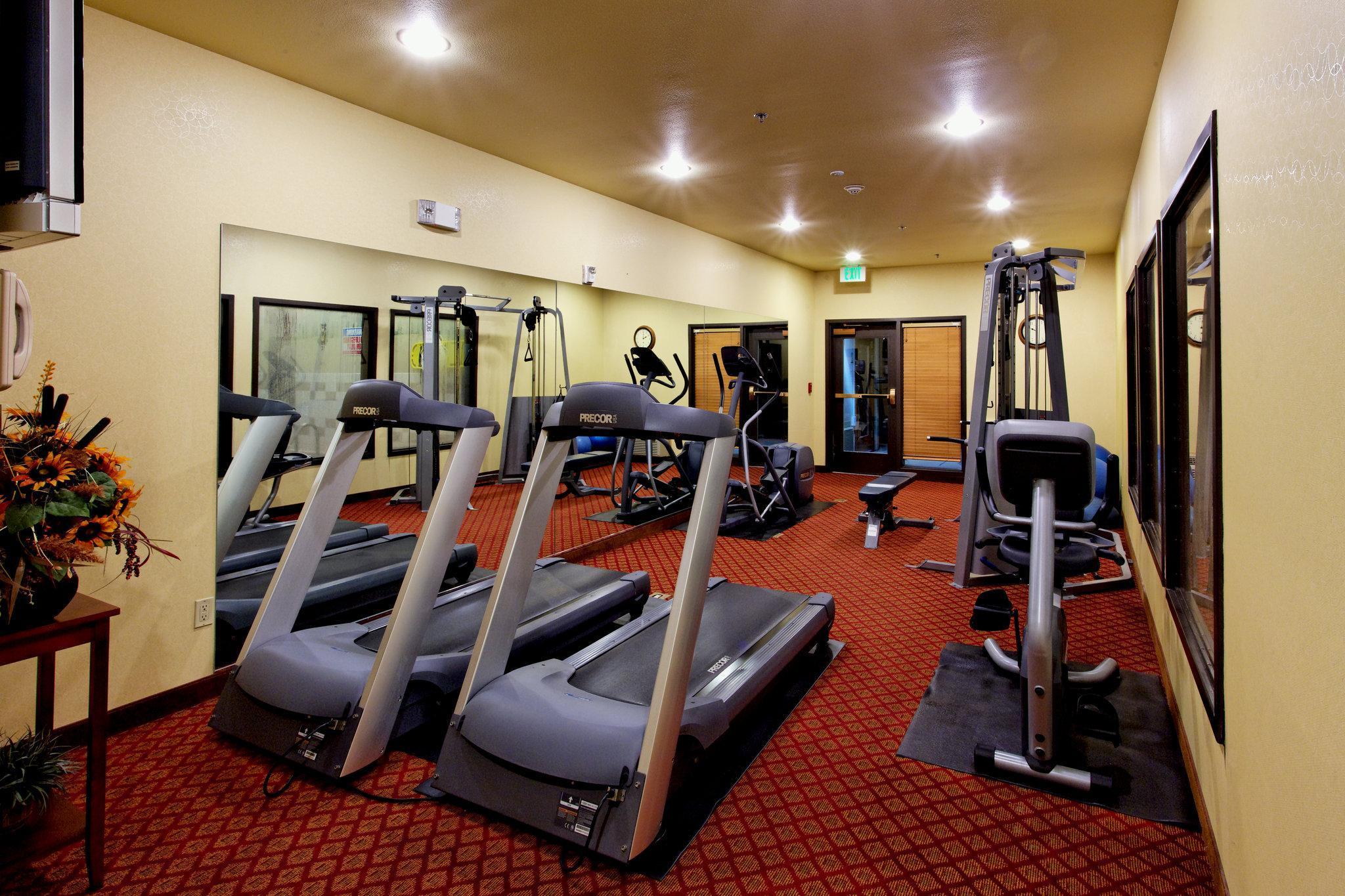 Holiday Inn Express Hotel & Suites Kalispell By Ihg Buitenkant foto