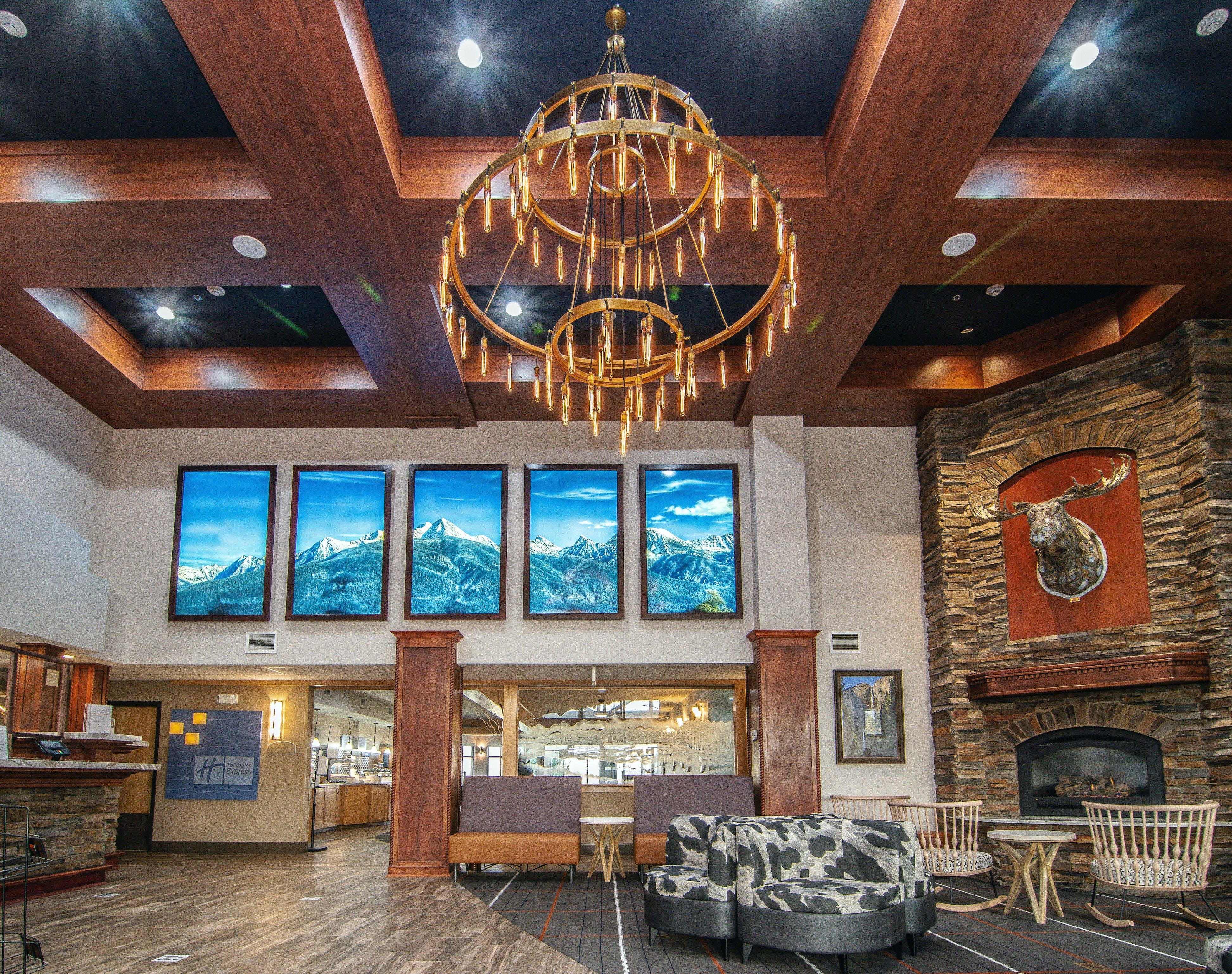 Holiday Inn Express Hotel & Suites Kalispell By Ihg Buitenkant foto
